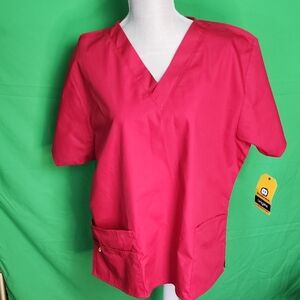 WonderWink Women's Bright Pink V-Neck Top